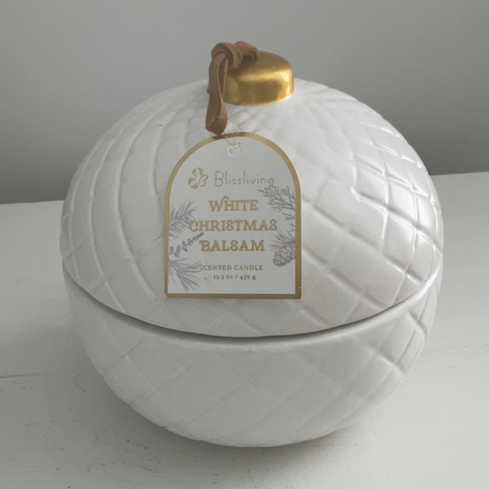 Blissliving White Christmas Balsam Candle